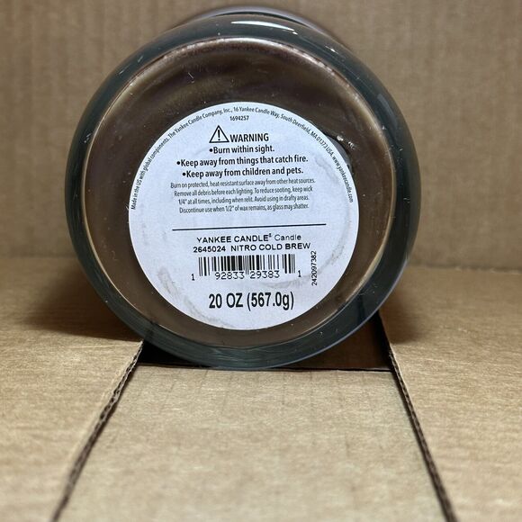 Yankee Candle 20oz Two-Wick Cafe Collection Nitro Cold Brew - Picture 2 of 2